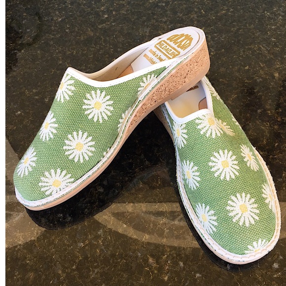 Docksta Shoes - DOCKSTA FABRIC AND LEATHER CLOGS/SLIP ONS